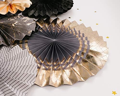 PapaKit Origami Wall Decor Set 8 Round Paper Fans