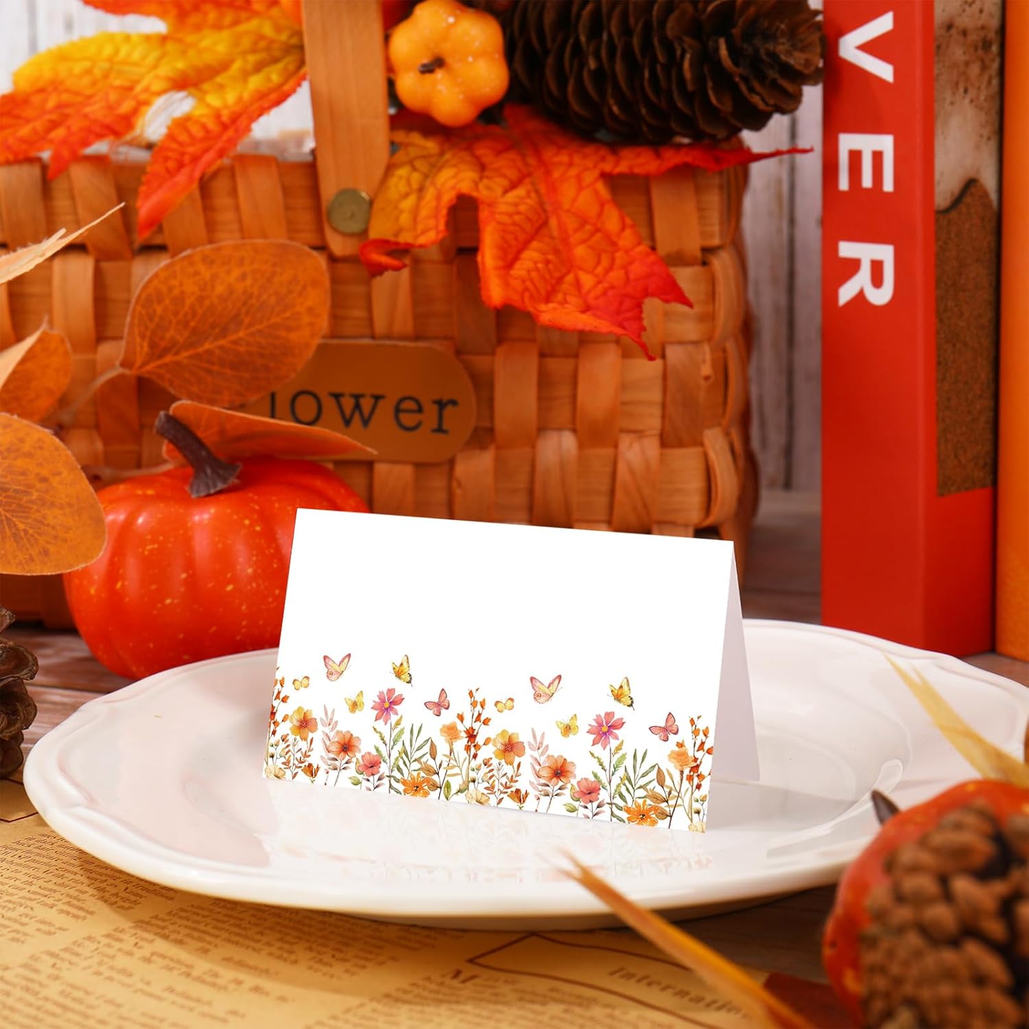 Whaline 100 Pcs Fall Place Cards Wildflower Butterfly Tent Name Cards