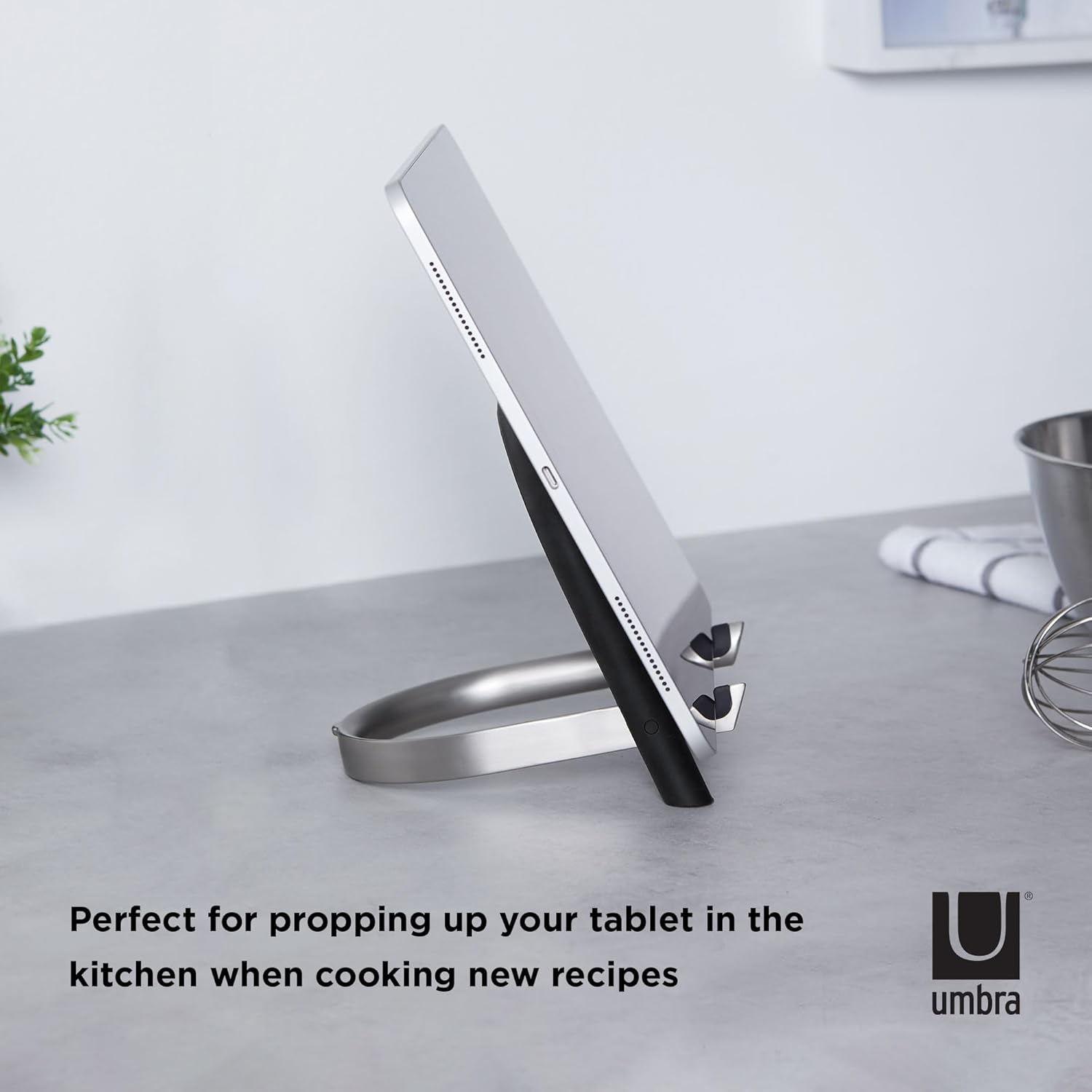 Umbra Udock Tablet Phone Holder - Black and Nickel Finish