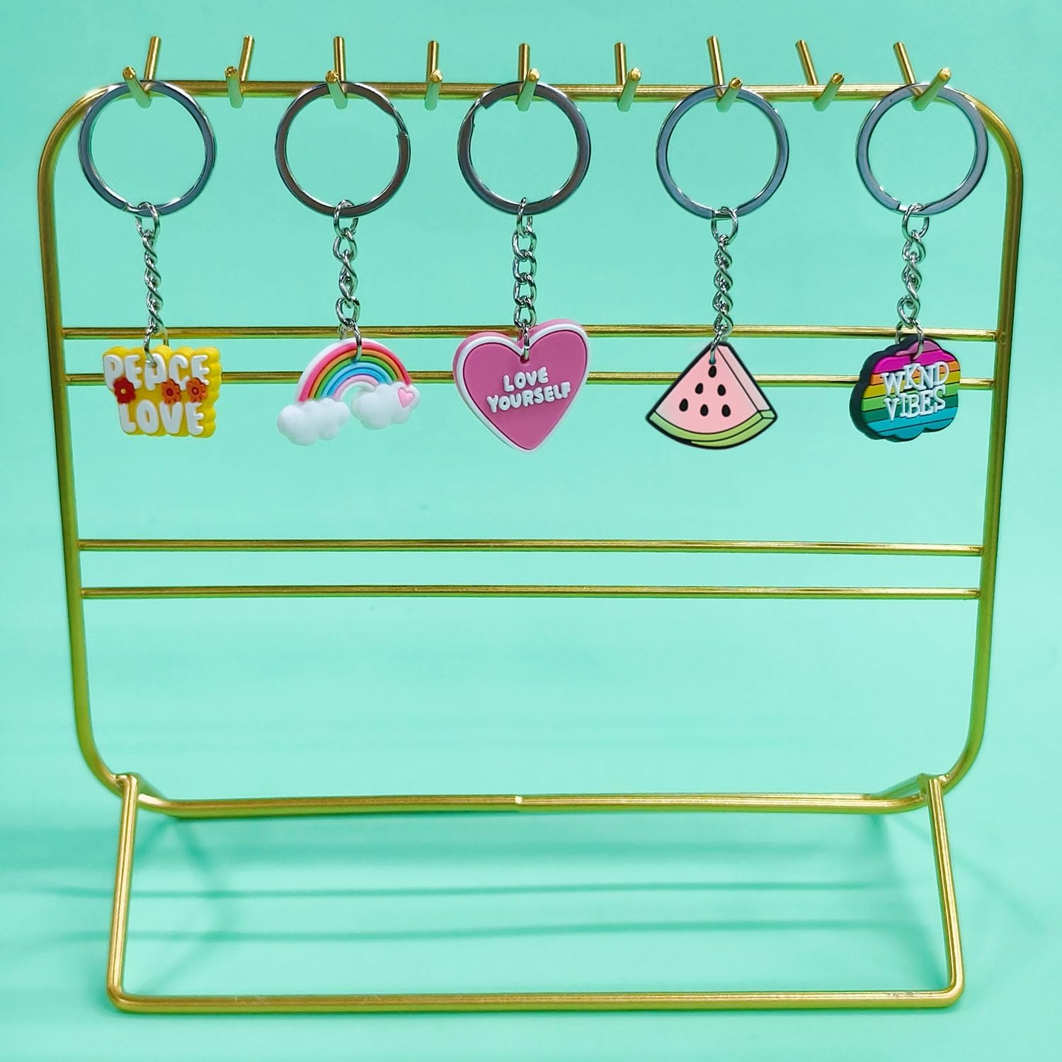 Gibleitz 30 50 100 200pcs Mixed Keychains Classroom Rewards Keyrings