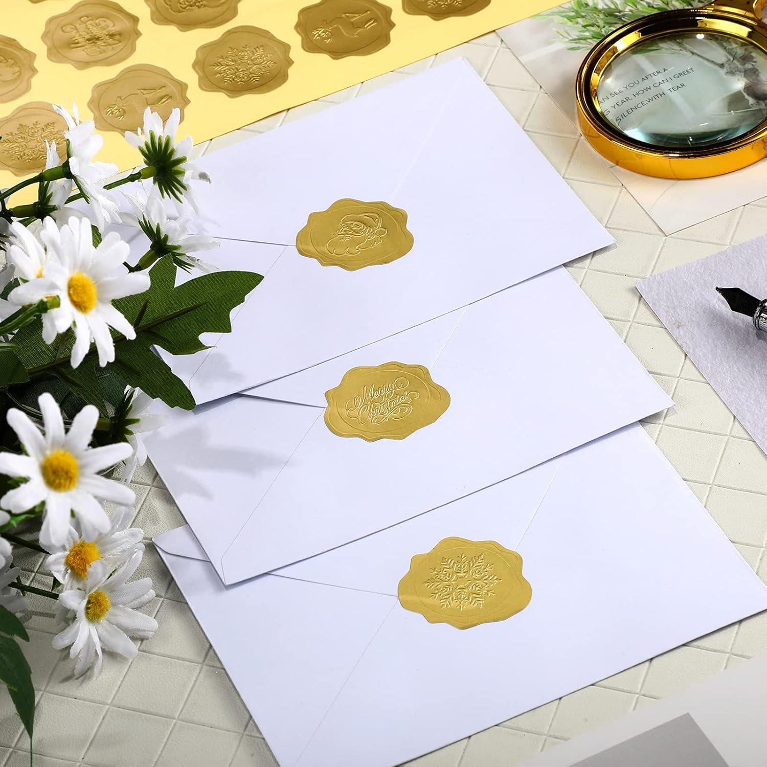 480 Pcs Gold Foil Christmas Envelope Stickers