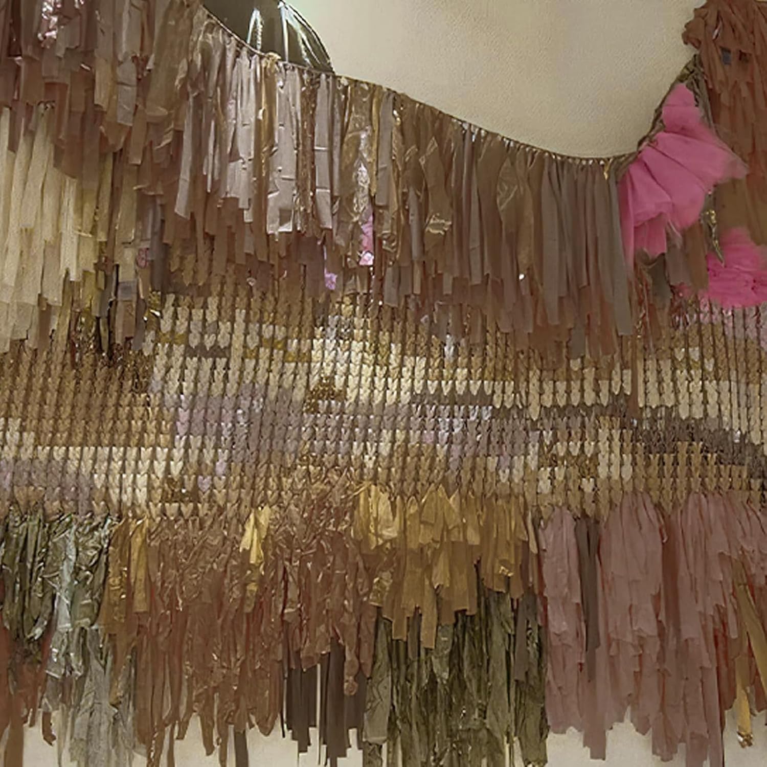 PartyWoo Crepe Paper Streamers 4 Rolls 328ft