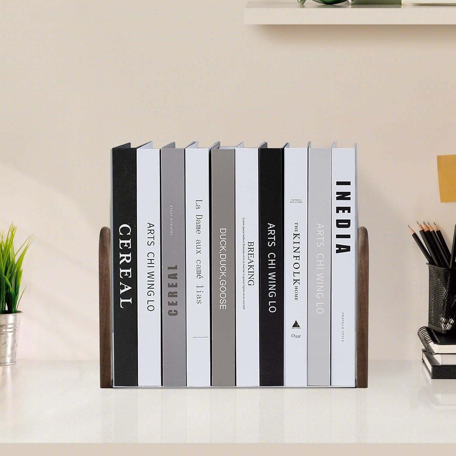 Sturdy Wooden Bookends with Non-Slip Base - 1 Pair