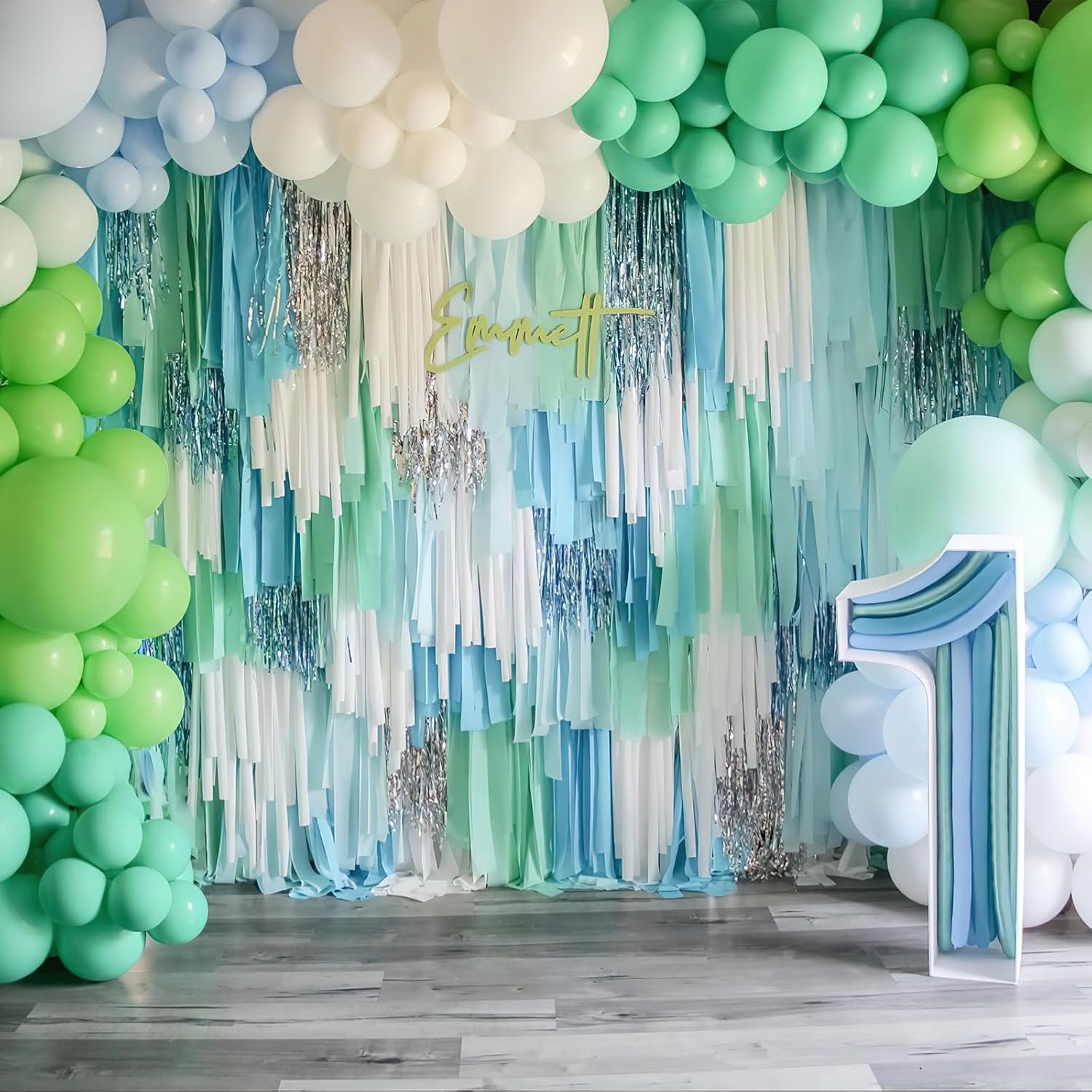 PartyWoo Crepe Paper Streamers 10 Rolls Pack